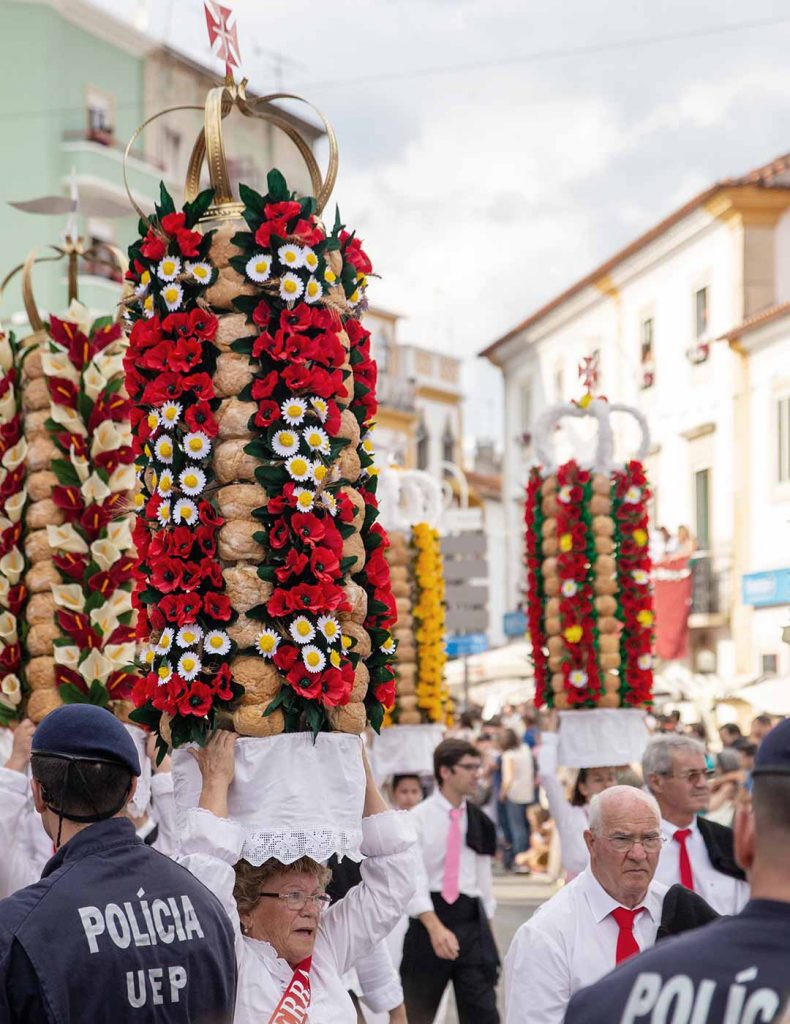Festa dos Tabuleiros, Portugal