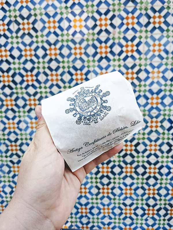 A bag of pasteis de nata