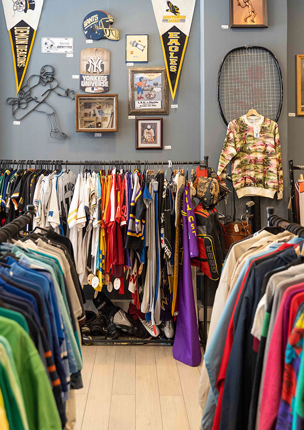 Vintage shopping guide Lisbon - Madame Surto Estrela