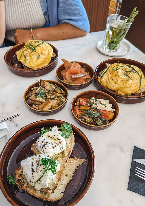 Early Cedofeito breakfast food