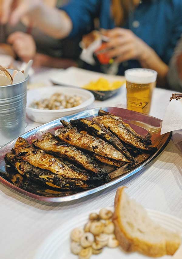 festas de lisboa sardinhas