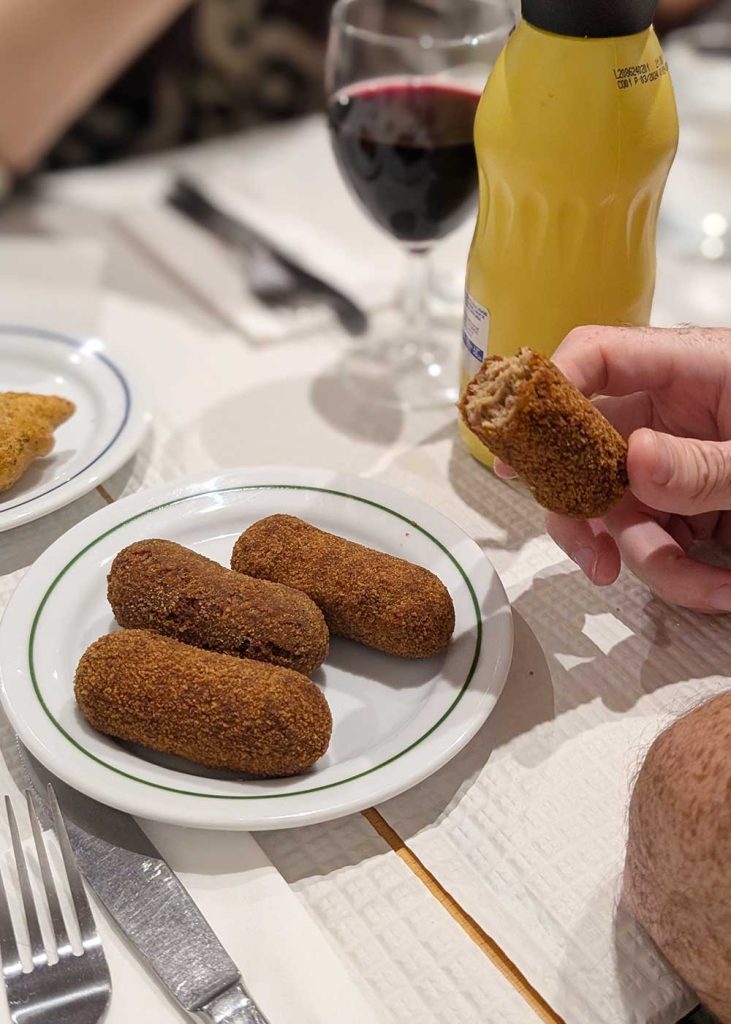 Croquettes at Vida de Tasca